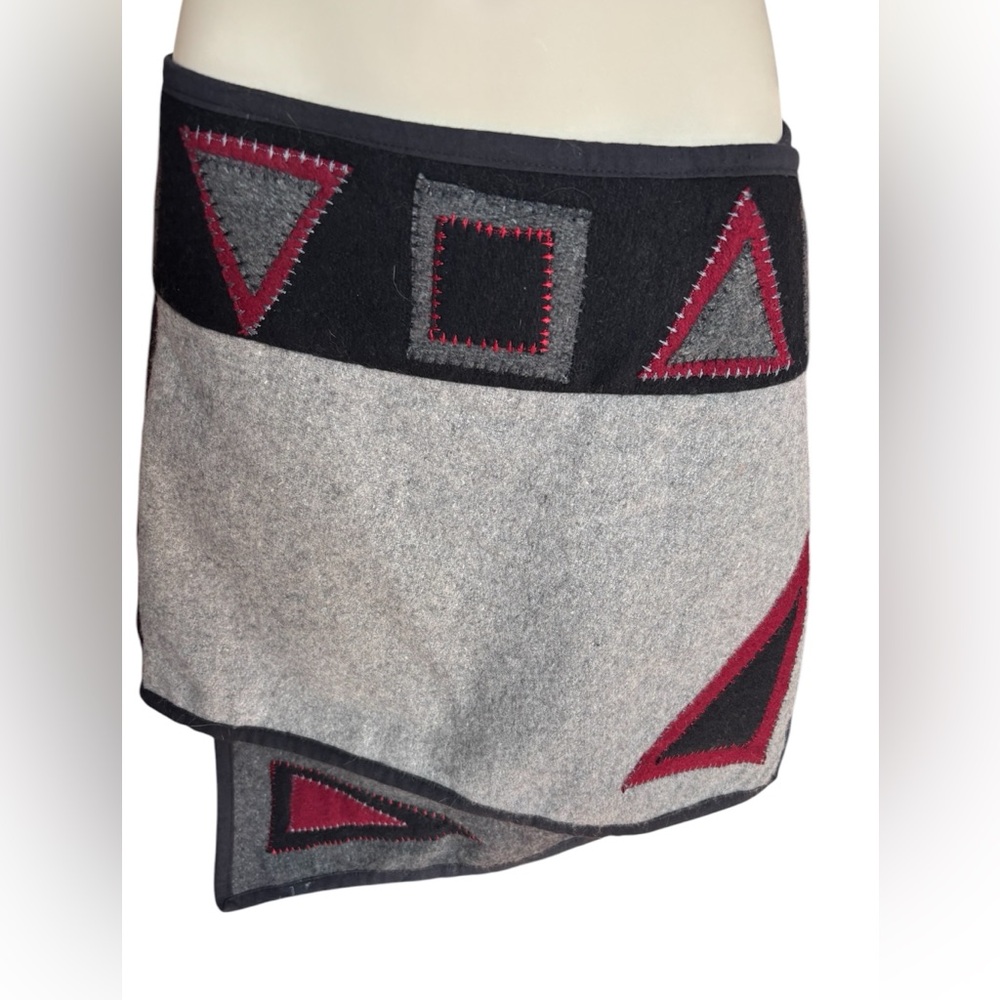 Leopards and Roses Geometric Black and Gray Skirt. Adjustable. S/m